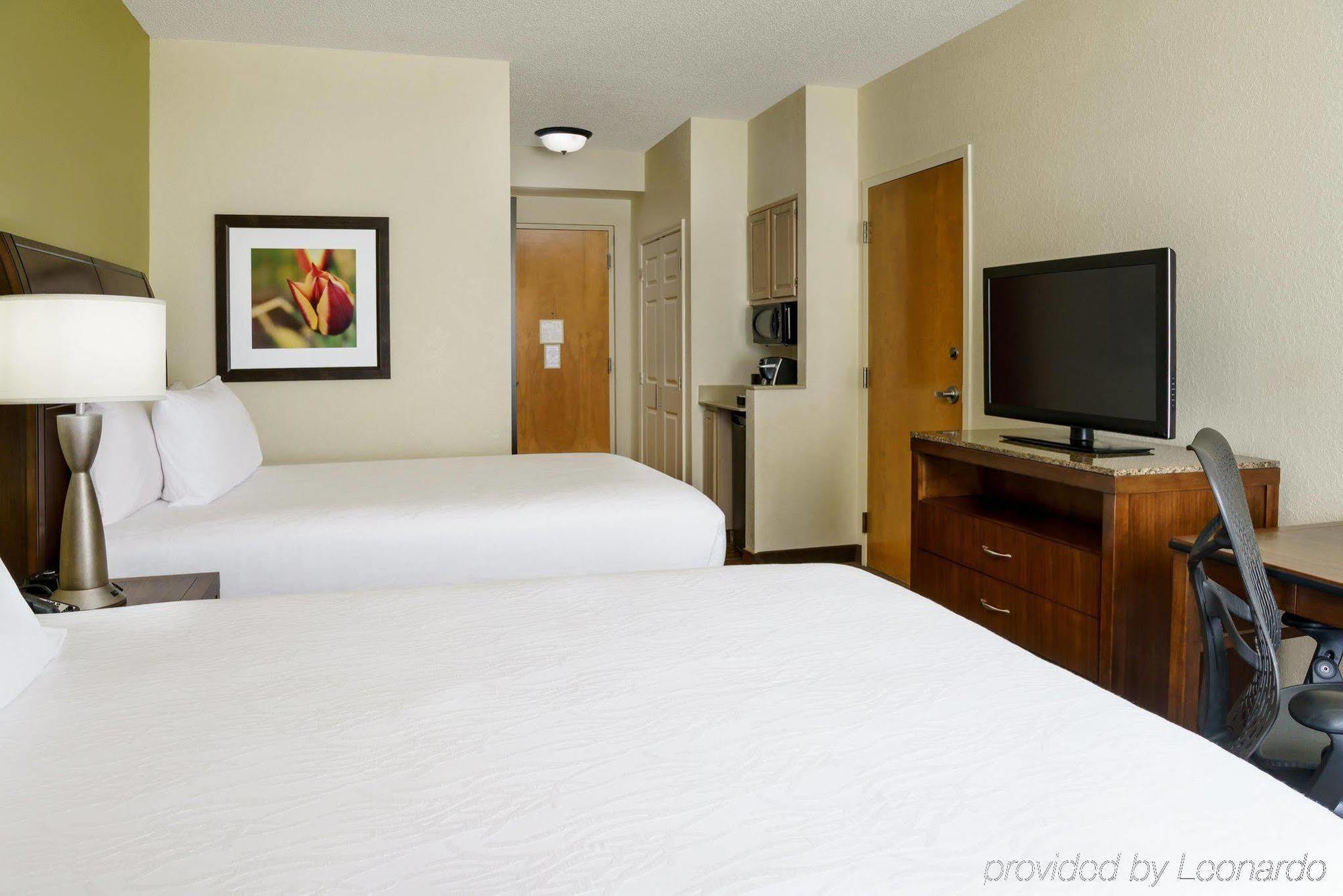 Hilton Garden Inn Lake Mary Exterior photo