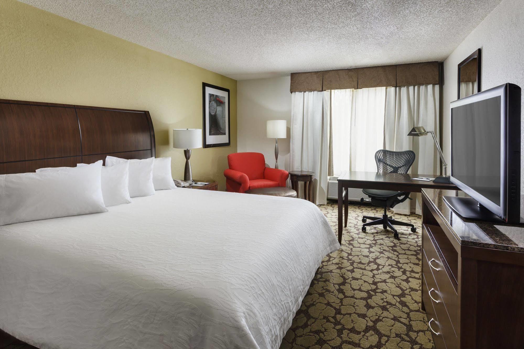 Hilton Garden Inn Lake Mary Exterior photo