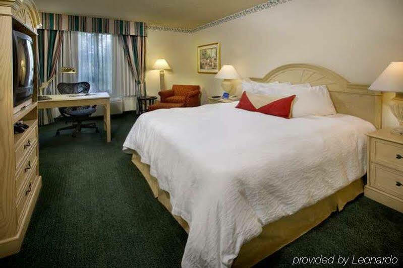 Hilton Garden Inn Lake Mary Exterior photo